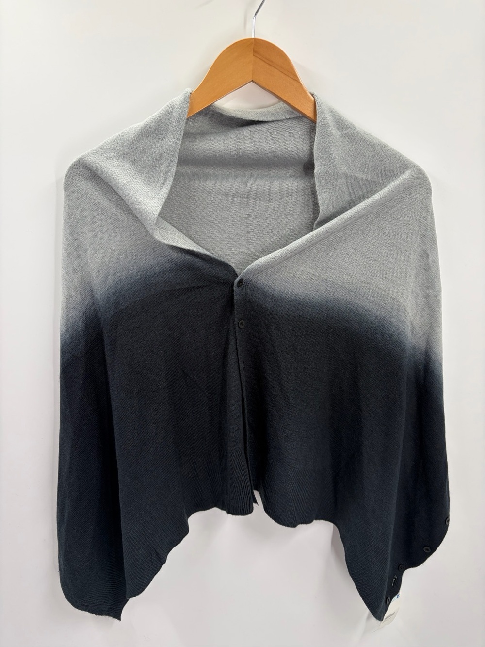 NWT Cruise Club Multi-Way Ombre Cardishawl Poncho Gray Black
